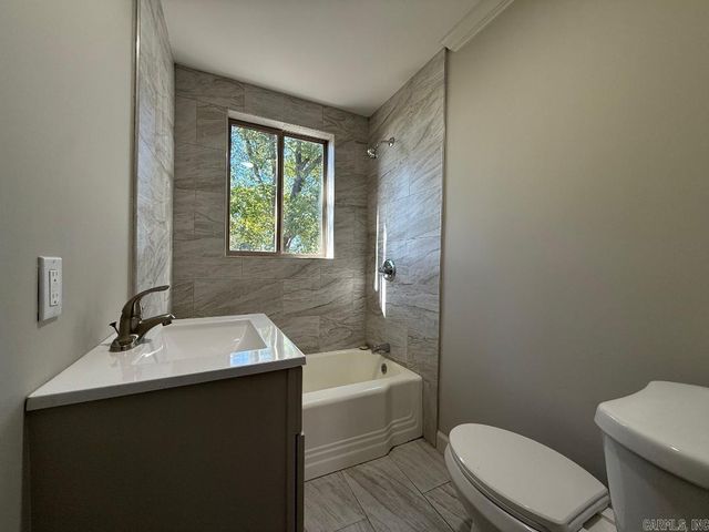 2007 W Union Avenue, Wynne, AR 72396