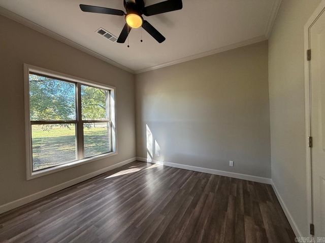 2007 W Union Avenue, Wynne, AR 72396