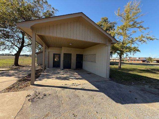 2007 W Union Avenue, Wynne, AR 72396