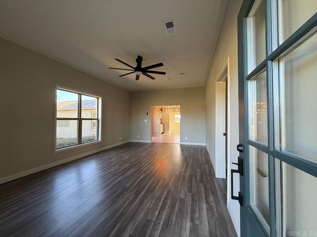 2007 W Union Avenue, Wynne, AR 72396