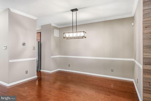 53 OVERLOOK DR, Mount Laurel, NJ 08054