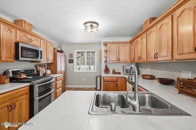 1250 S Lower Road, Wasilla, AK 99645
