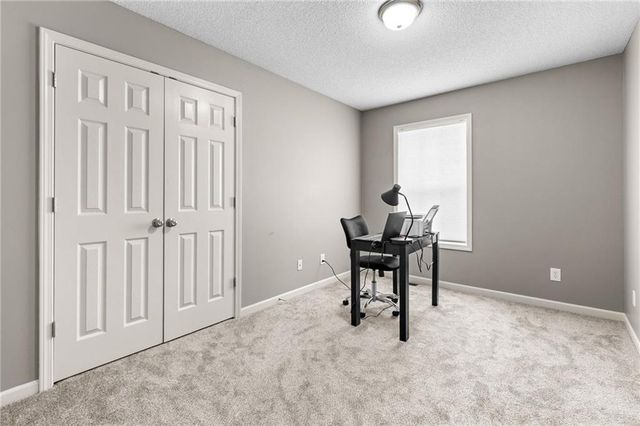 6819 NE 113TH Terrace, Kansas City, MO 64156