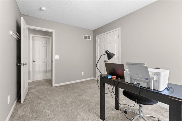6819 NE 113TH Terrace, Kansas City, MO 64156