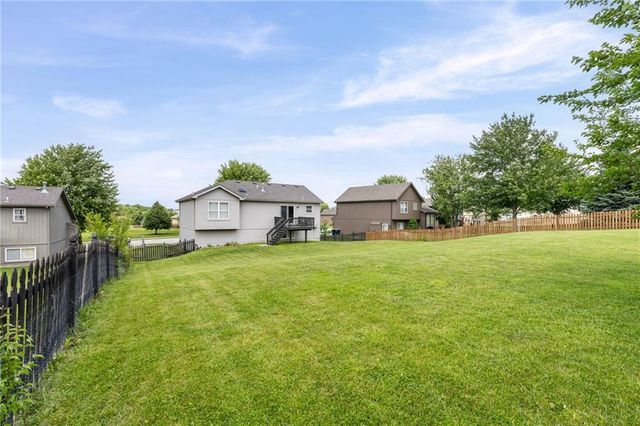 6819 NE 113TH Terrace, Kansas City, MO 64156