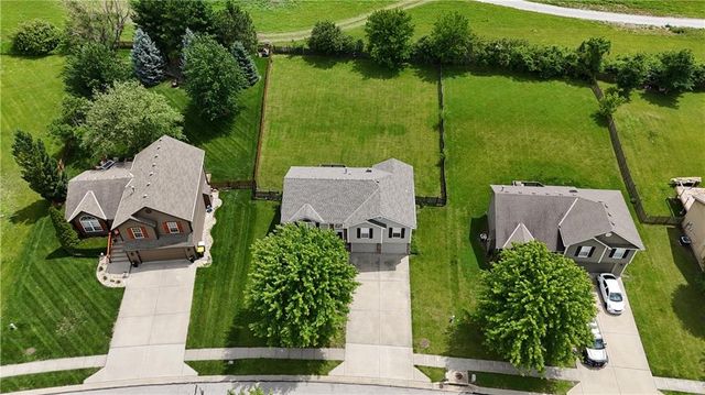 6819 NE 113TH Terrace, Kansas City, MO 64156