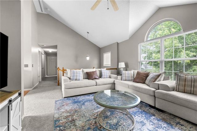 6819 NE 113TH Terrace, Kansas City, MO 64156
