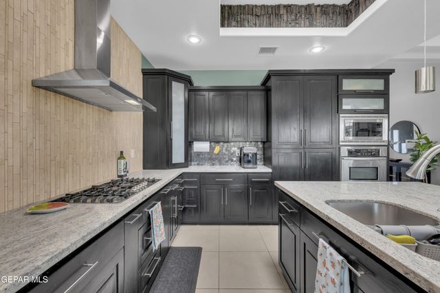 331 EMERALD RISE Drive, Horizon City, TX 79928