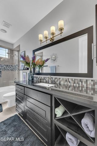 331 EMERALD RISE Drive, Horizon City, TX 79928