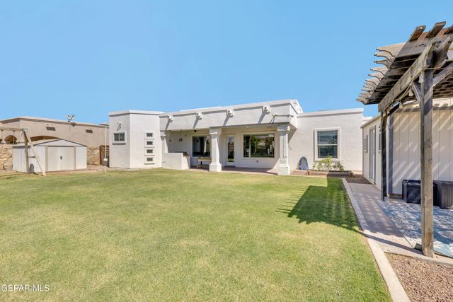 331 EMERALD RISE Drive, Horizon City, TX 79928