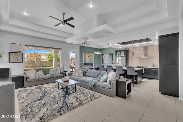 331 EMERALD RISE Drive, Horizon City, TX 79928