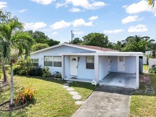 1041 NW 24th Ter, Fort Lauderdale, FL 33311