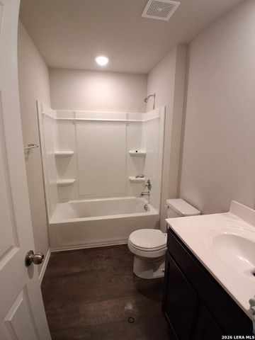 14651 Stirrup, Elmendorf, TX 78112