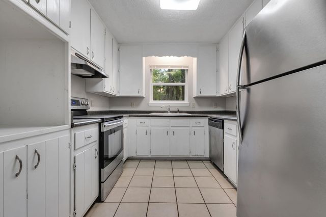 2809 Glennis Court, Tallahassee, FL 32303