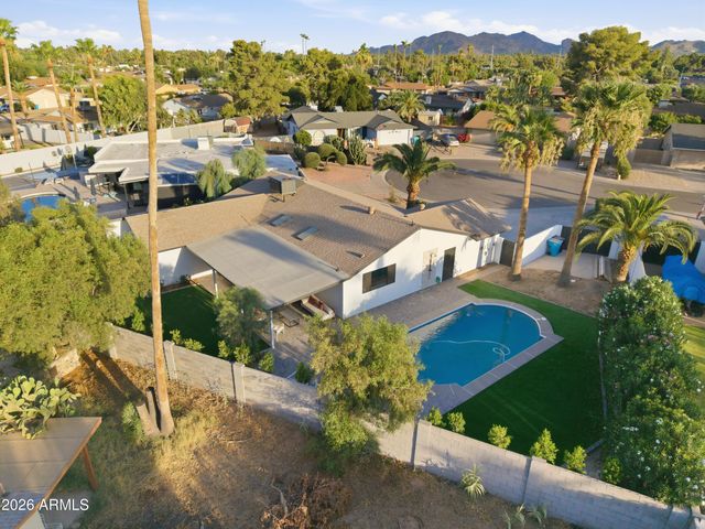 4912 E COLUMBINE Drive, Scottsdale, AZ 85254