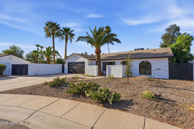 4912 E COLUMBINE Drive, Scottsdale, AZ 85254