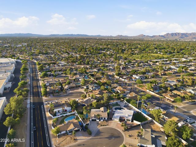 4912 E COLUMBINE Drive, Scottsdale, AZ 85254