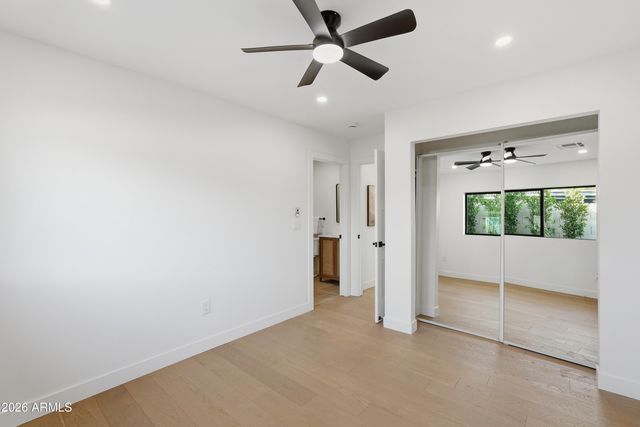 4912 E COLUMBINE Drive, Scottsdale, AZ 85254