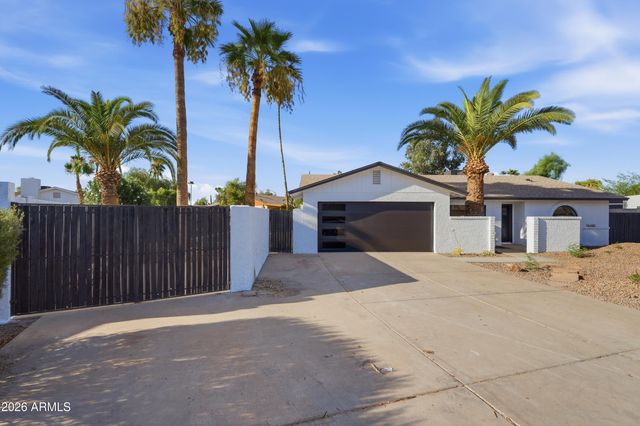 4912 E COLUMBINE Drive, Scottsdale, AZ 85254