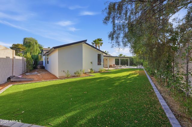 4912 E COLUMBINE Drive, Scottsdale, AZ 85254