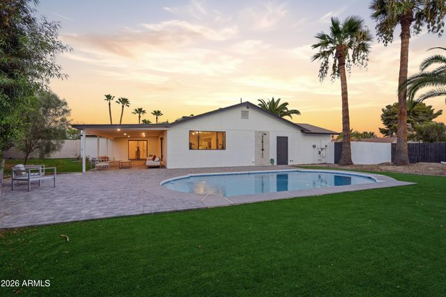 4912 E COLUMBINE Drive, Scottsdale, AZ 85254