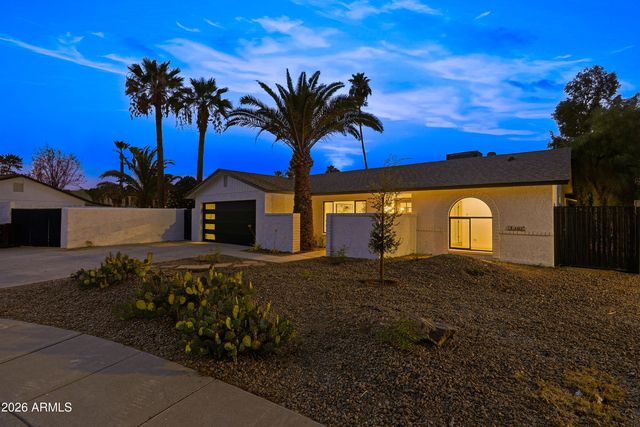 4912 E COLUMBINE Drive, Scottsdale, AZ 85254