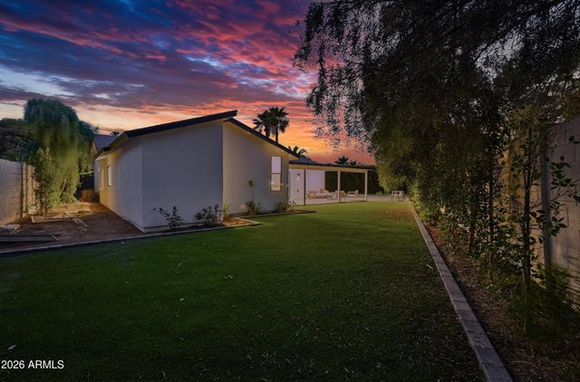 4912 E COLUMBINE Drive, Scottsdale, AZ 85254