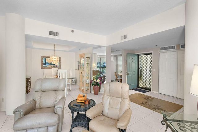 221 NE Plantation Road 211, Stuart, FL 34996