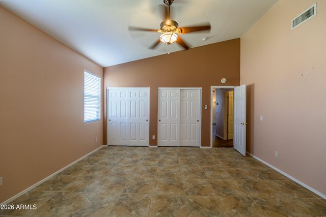 8820 E RAINIER Drive, Gold Canyon, AZ 85118