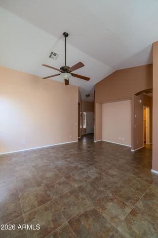 8820 E RAINIER Drive, Gold Canyon, AZ 85118