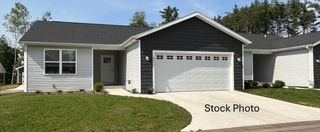 729 Heritage Woods Lane, Paw Paw Vllg, MI 49079