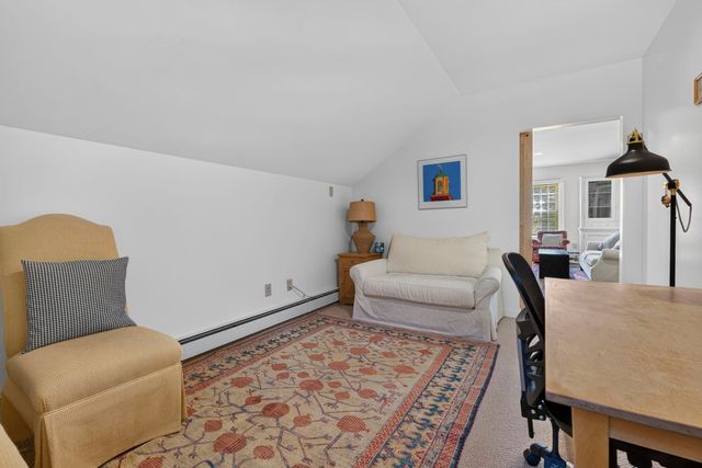 27 Haverhill Road, Chester, NH 03036