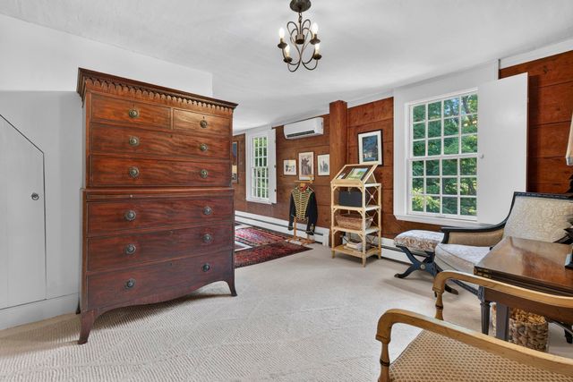 27 Haverhill Road, Chester, NH 03036