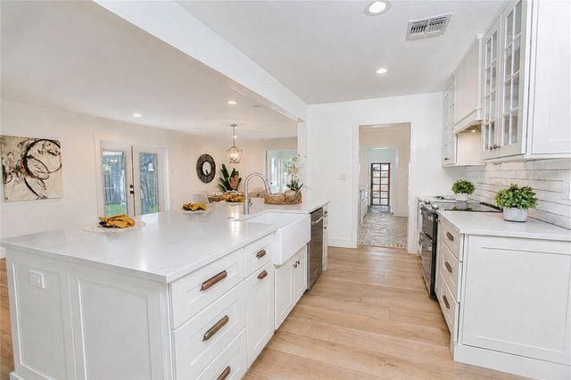 20 E DIVISION STREET, Winter Garden, FL 34787