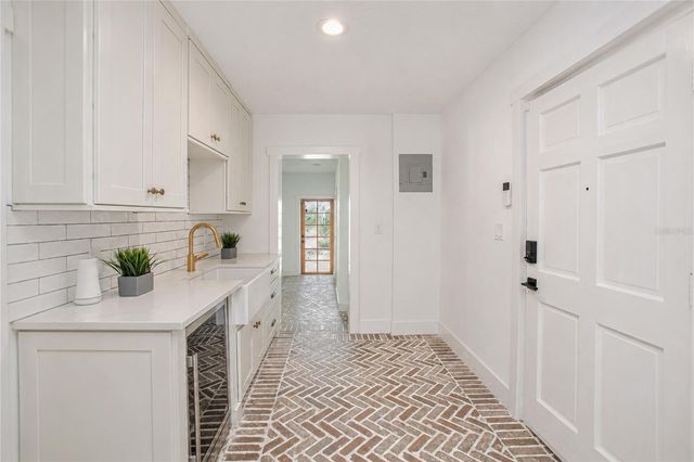 20 E DIVISION STREET, Winter Garden, FL 34787