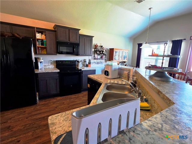 1024 Jamestown Drive, Temple, TX 76504