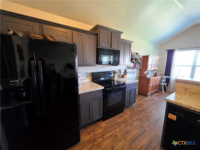 1024 Jamestown Drive, Temple, TX 76504