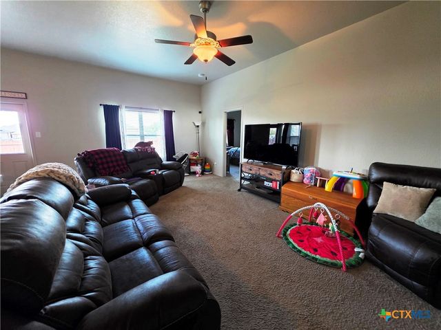 1024 Jamestown Drive, Temple, TX 76504