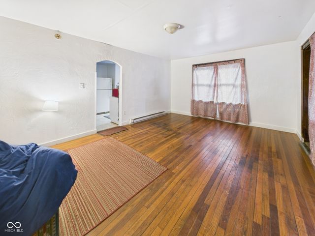 3004 Columbus Avenue, Anderson, IN 46016