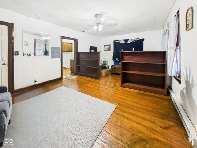 3004 Columbus Avenue, Anderson, IN 46016