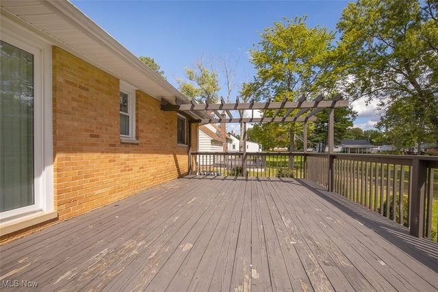 5301 Mardale Avenue, Bedford Heights, OH 44146