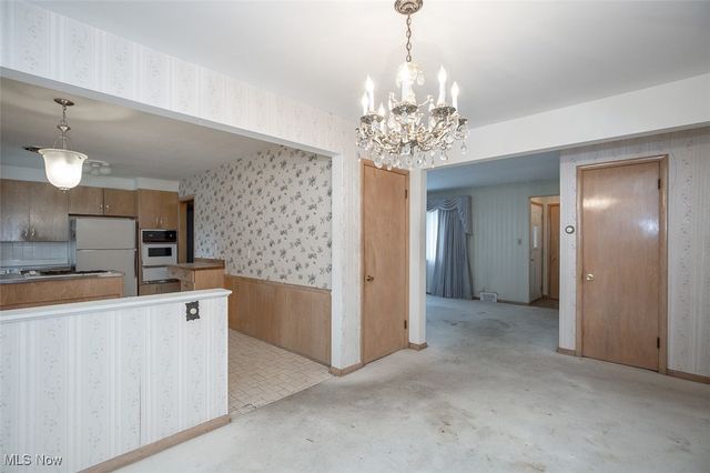 5301 Mardale Avenue, Bedford Heights, OH 44146