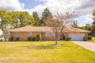 5301 Mardale Avenue, Bedford Heights, OH 44146