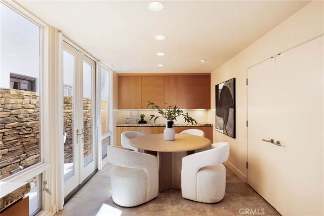 12 Harbor Island, Newport Beach, CA 92660