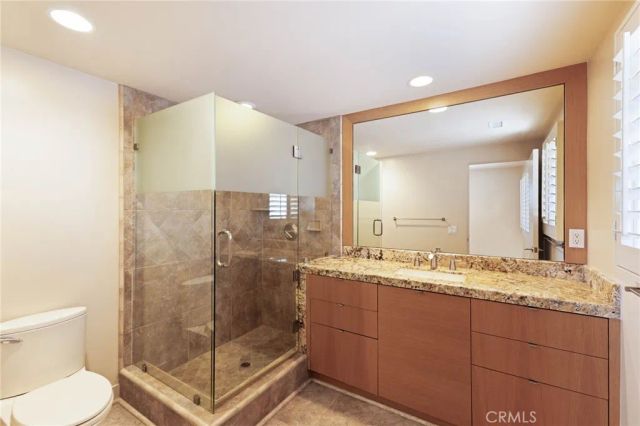 12 Harbor Island, Newport Beach, CA 92660