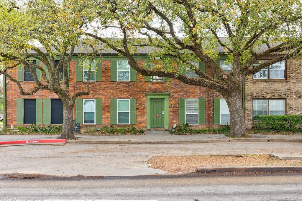 11603 Chimney Rock Road 4, Houston, TX 77035