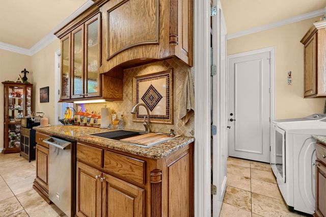 4812 Park Vista Boulevard, Sherman, TX 75090