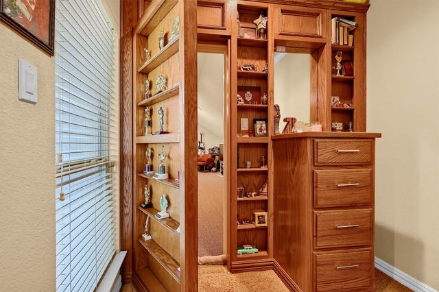 4812 Park Vista Boulevard, Sherman, TX 75090