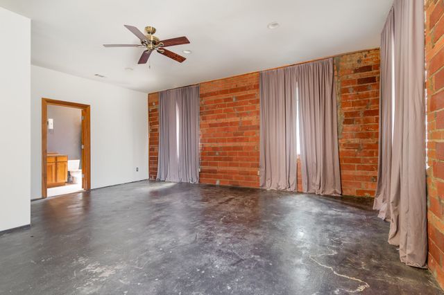 2602 Kings Road, Dallas, TX 75219