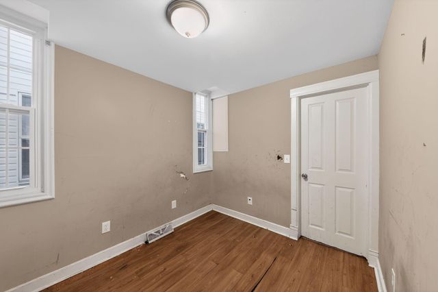 213 Rosedale Court, Covington, KY 41015